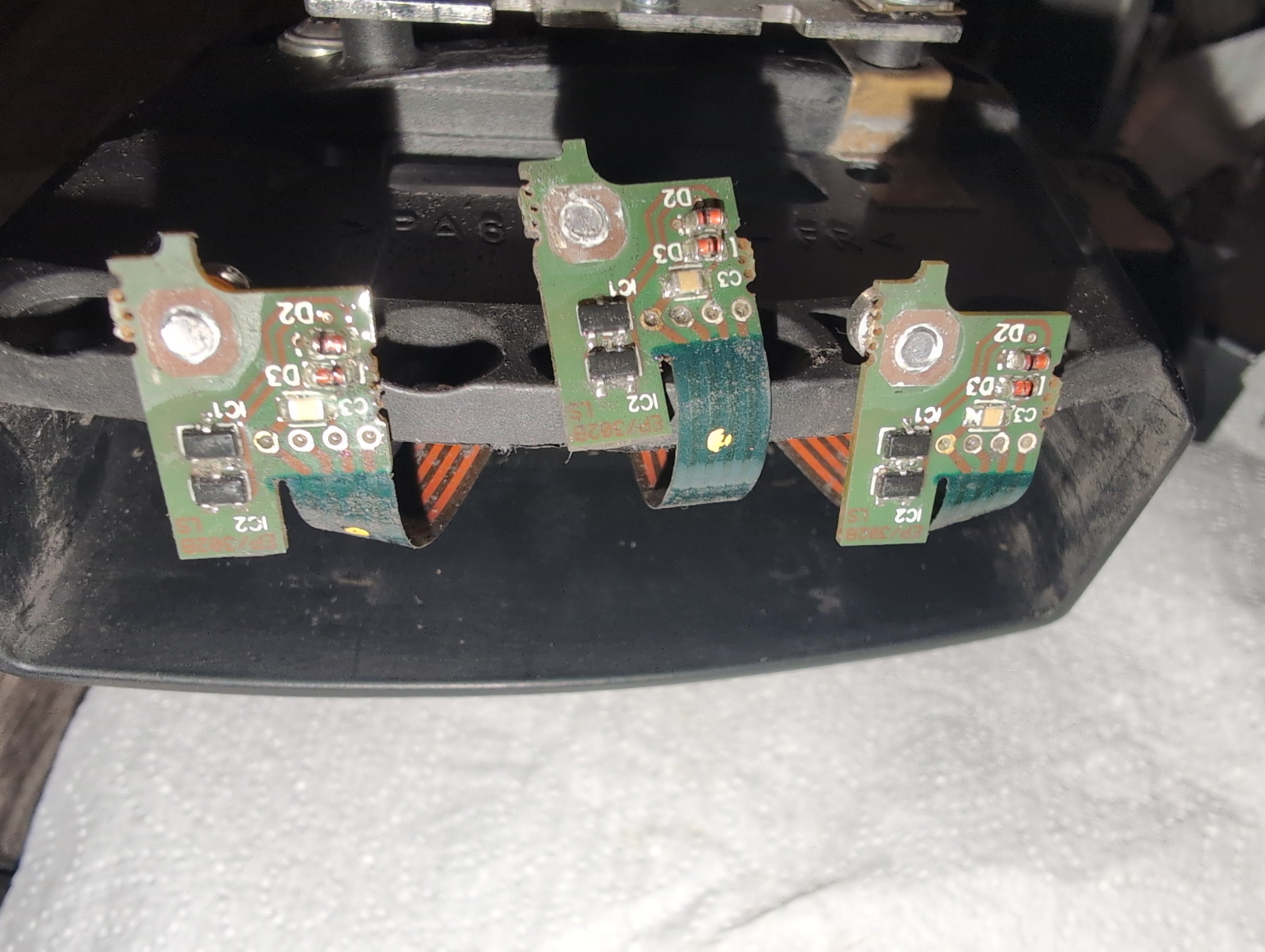 Vnitrni PCB elektronika Jungheinrich multiPILOT 3 Hallovy senzory diody kondenzatory FPC M Nr 51206812