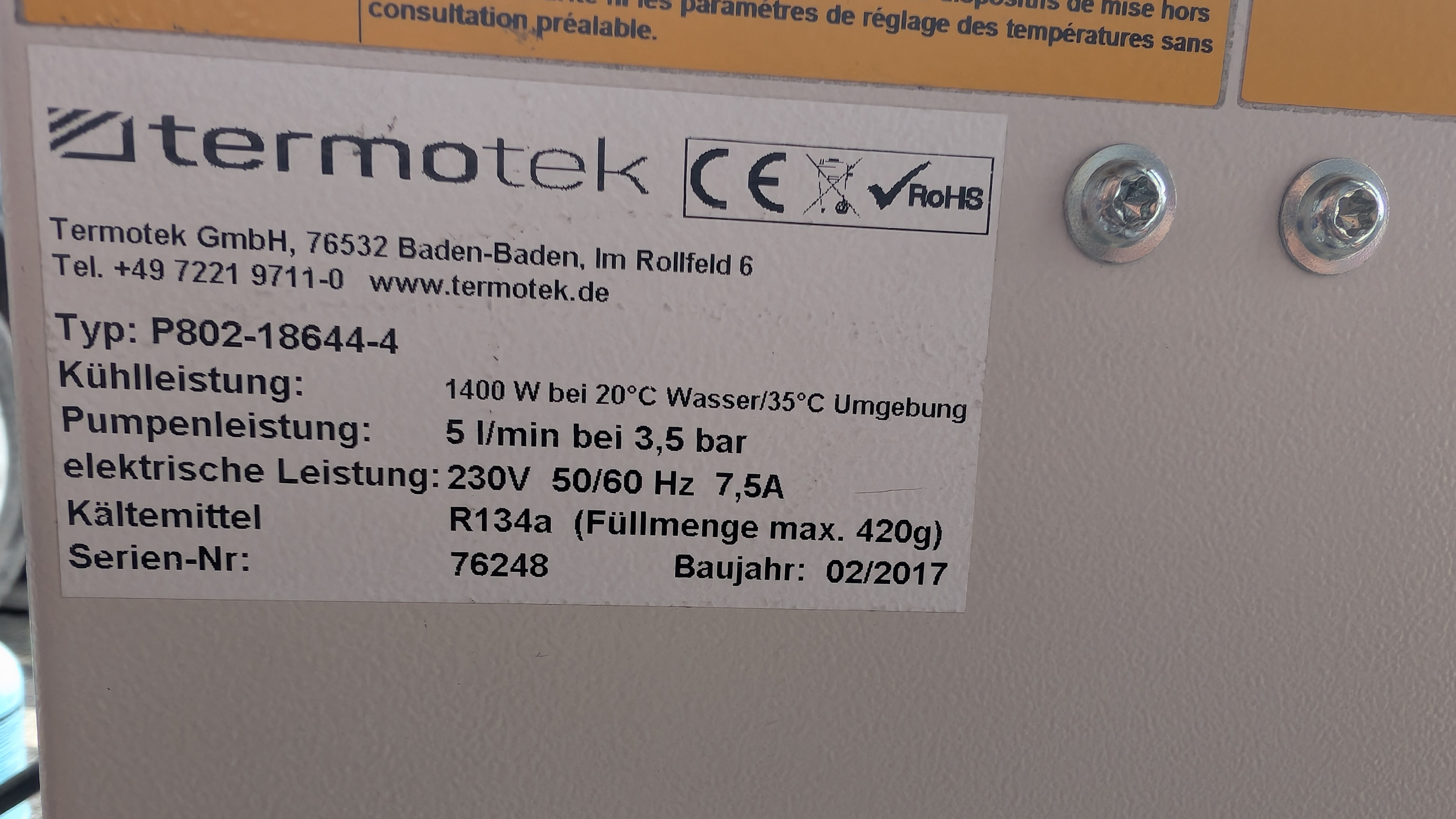 Termotek P802-18644-4 nameplate — cooling capacity, pump specs, R134a refrigerant